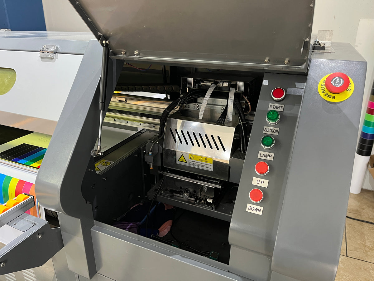 Signserra Suprimentos - Signjet UVE-1802 Impressora UV Híbrida